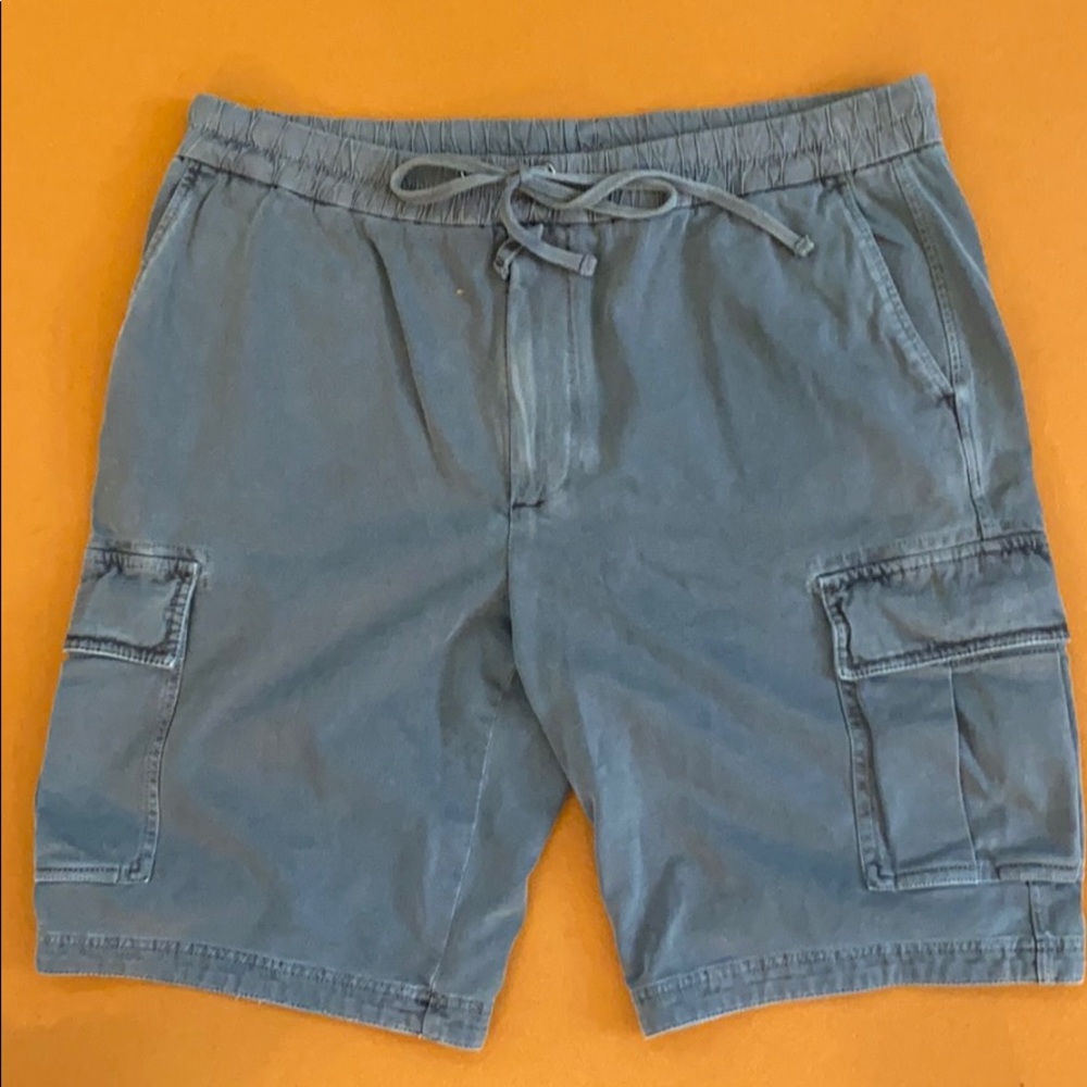 James Perse Cargo shorts